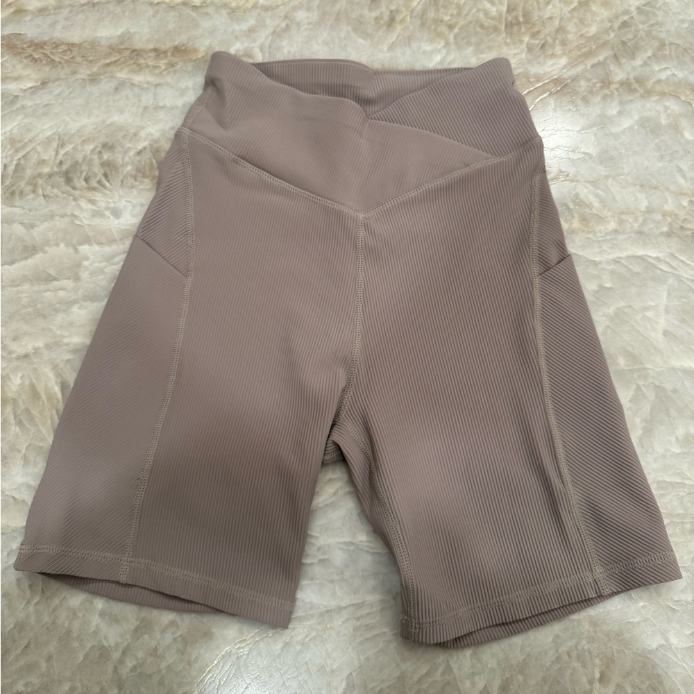 Women's Ripped Biker Short